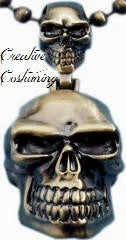 Creative Costuming Deluxe Skull Necklace - Gold
